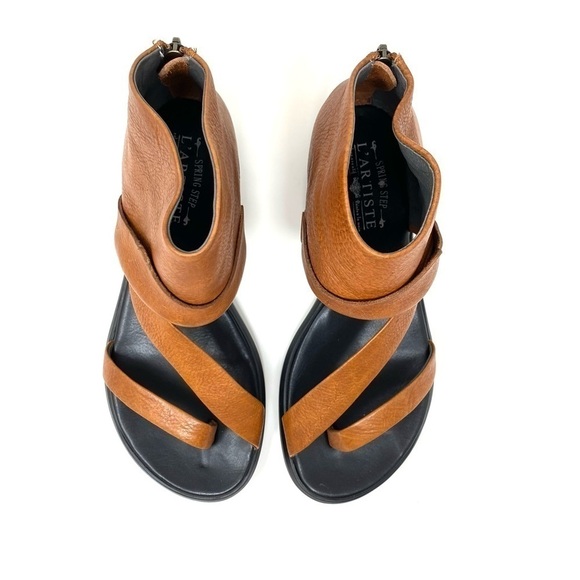 Spring Step Tan Sandals - Picture 6 of 7